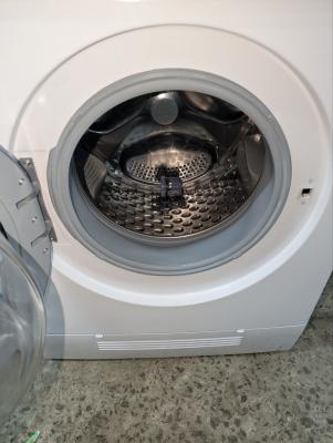 Стирально/сушильная машина  Siemens wd14h540 б/у 7/4кг