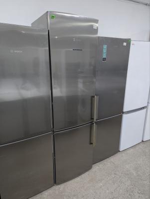 Холодильник bosch kgv39x77 б/в з Німеччини
