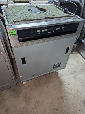 Посудомийна машина Bauknecht bkbc3c26x б/в